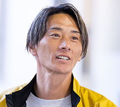 峰竜太