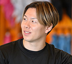 井上一輝