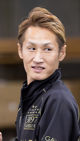 白井英治
