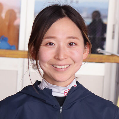 西岡 成美　選手